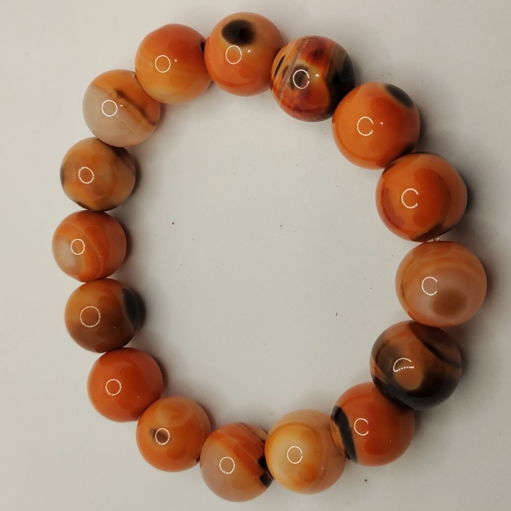 Carnelian Agate Bracelet Features 14mm beads